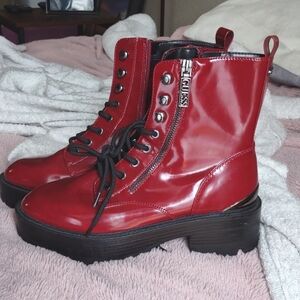 Women's boots